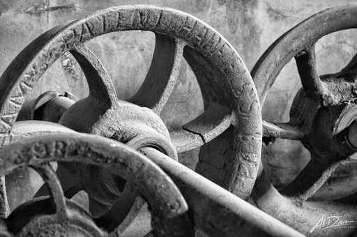 Broken (12" x 18", 60lb. River Linen 2.0)