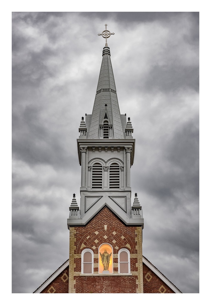 Spire (12" x 18", 60lb. River Linen 2.0)